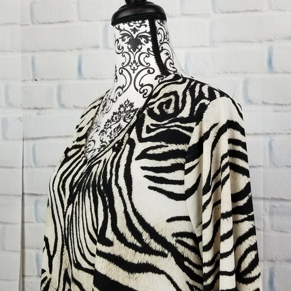 Alfani sz xl animal print stretch knit top - Picture 5 of 8